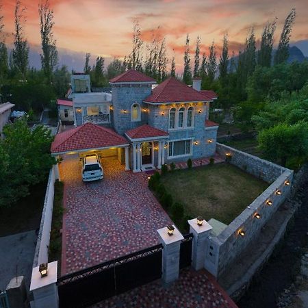 Arish Luxury Suites Skardu Exterior foto
