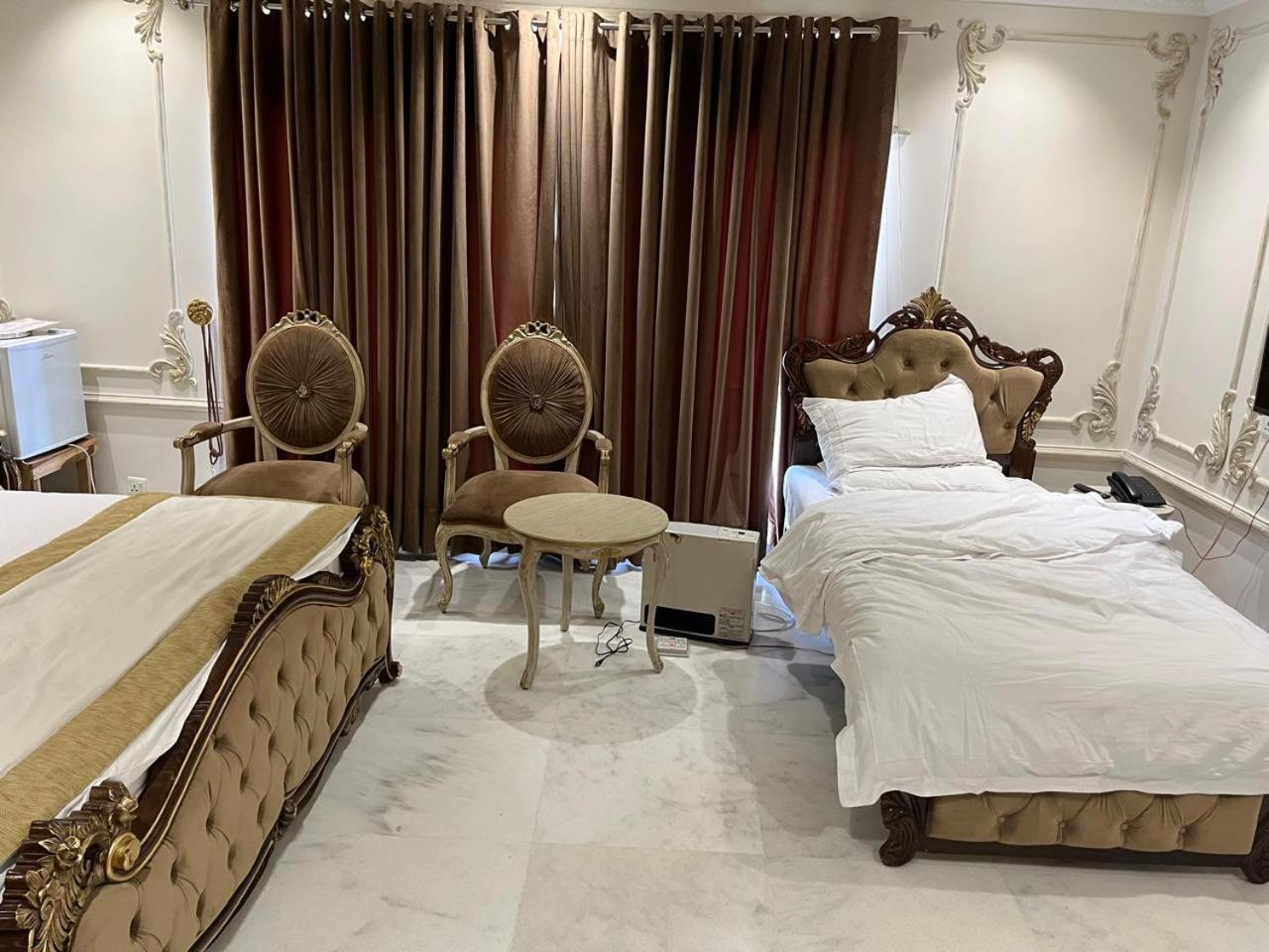 Arish Luxury Suites Skardu Exterior foto